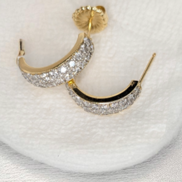 14K Yellow Gold Diamond Earrings